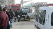 İzmir Yolundaki Trafik Kazasına ilk Müdehale
