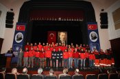 Gönüllü İtfaiyecilerimiz Belgelerini Törenle Aldı Gönüllü İtfaiyecilerimiz Belgelerini Törenle Aldı