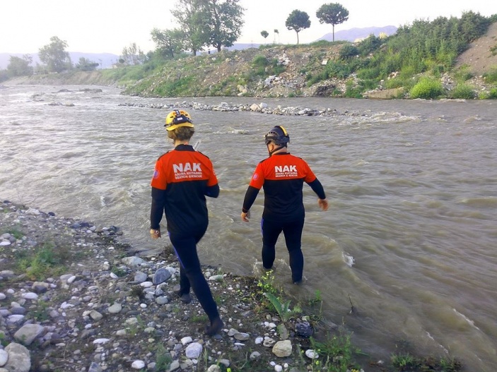 Şirinevler Suya Düşen Çocuğu Arama Operasyonu