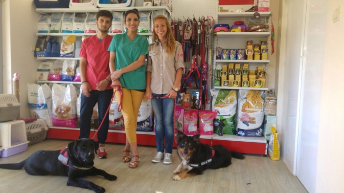 Arama Kurtarma Köpeklerimizin  Diş ve Kulak Bakımları Sponsoru SenaVET