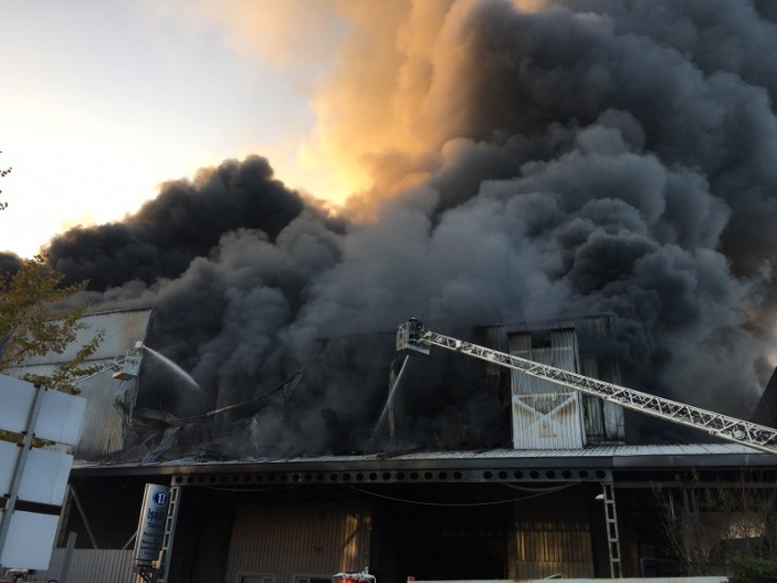Demirtaş OSB Fabrika Yangınına Müdahale