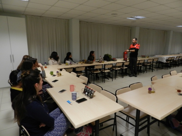 Ayşe Leyla Akçağlılar Kız Öğrenci Yurdu 2016 TAB Eğitimleri