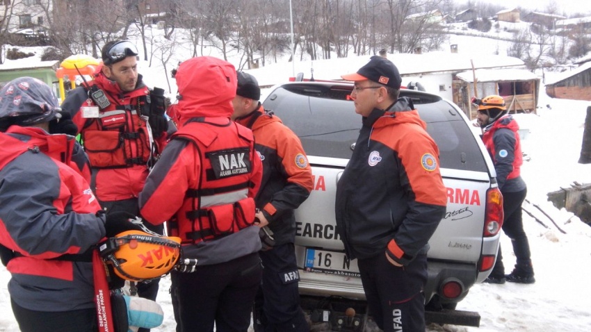 İnegöl ve İznik'te Kaybolan Vatandaşları Arama Operasyonları